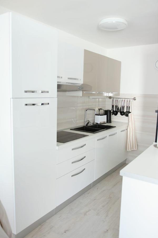 Apartment Glavaric Omiš Екстериор снимка