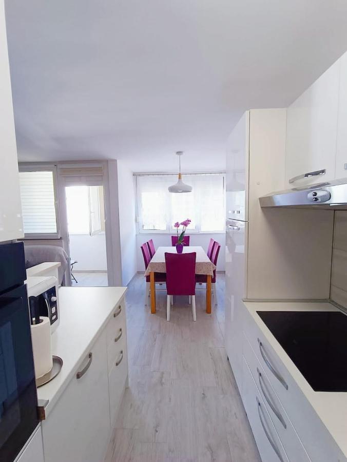 Apartment Glavaric Omiš Екстериор снимка
