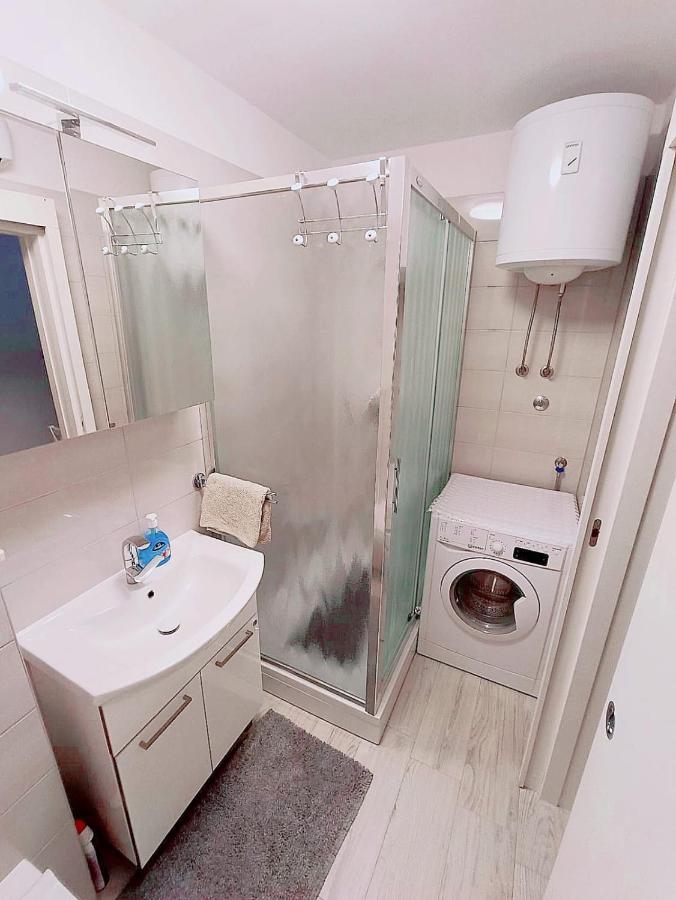 Apartment Glavaric Omiš Екстериор снимка